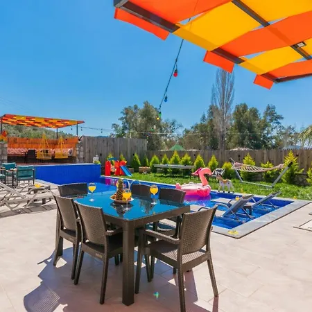 ヴィラ Caykoy Village 2 Bedroom - Private Pool And Garden