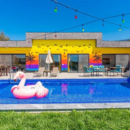 Caykoy Village 2 Bedroom - Private Pool And Garden ヴィラ *