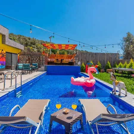 Caykoy Village 2 Bedroom - Private Pool And Garden * カルカン