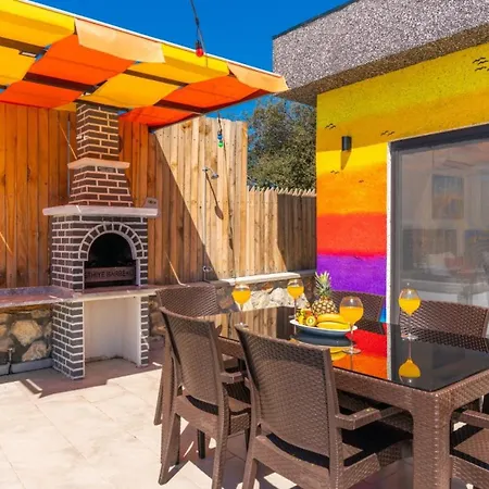 Caykoy Village 2 Bedroom - Private Pool And Garden Villa *