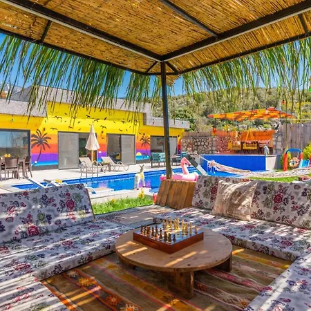 Caykoy Village 2 Bedroom - Private Pool And Garden
